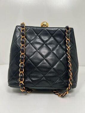 Chanel Vintage Black Quilted Lambskin CC Ball Chain Shoulder Crossbody Bag